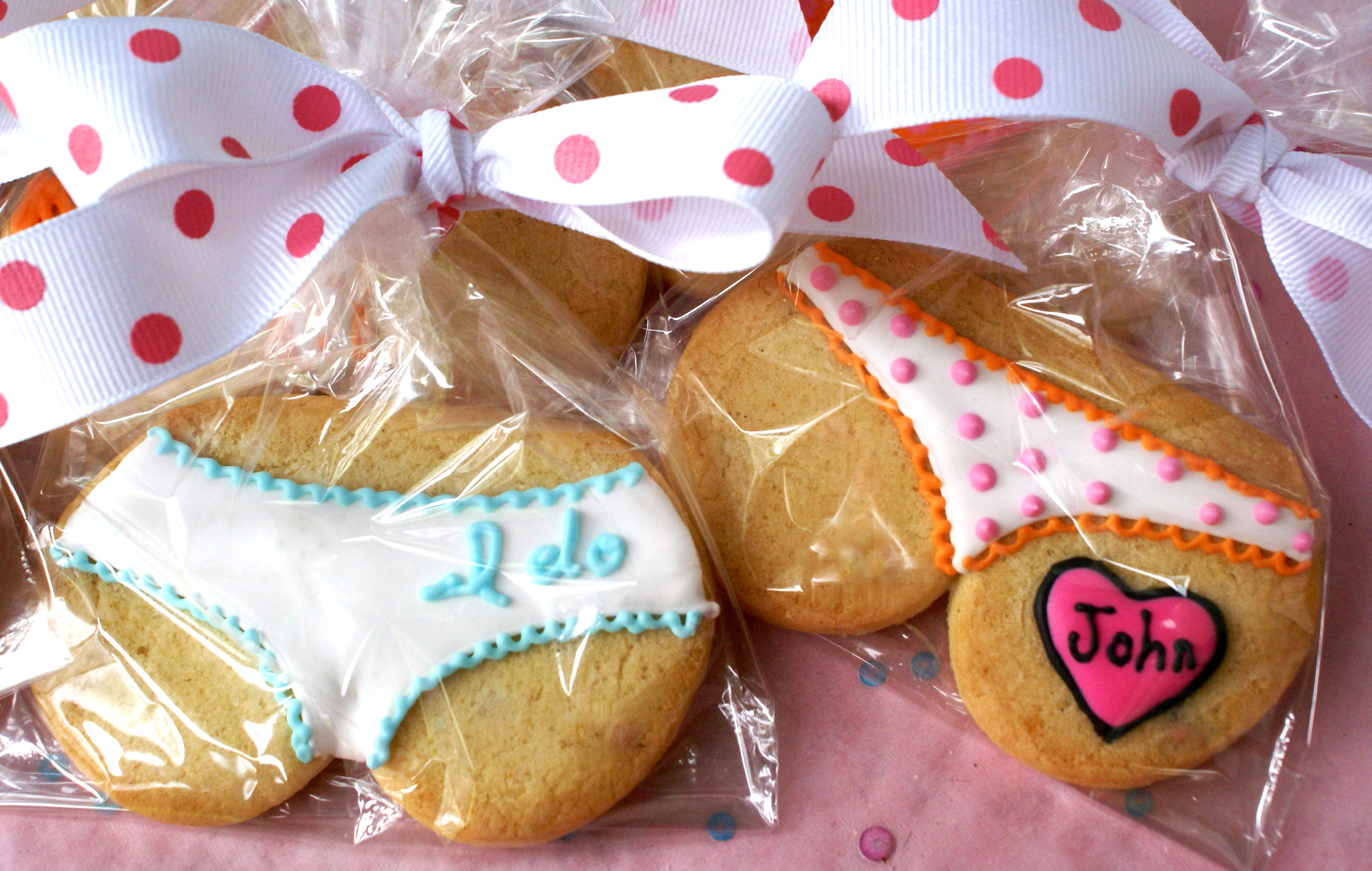 Sweetie Petitti: Bridal Shower Cookies